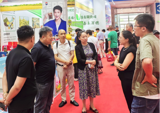开云kaiyun官网赴榕参加海峡两岸经贸会  校企合作助推非遗传承与产业创新159